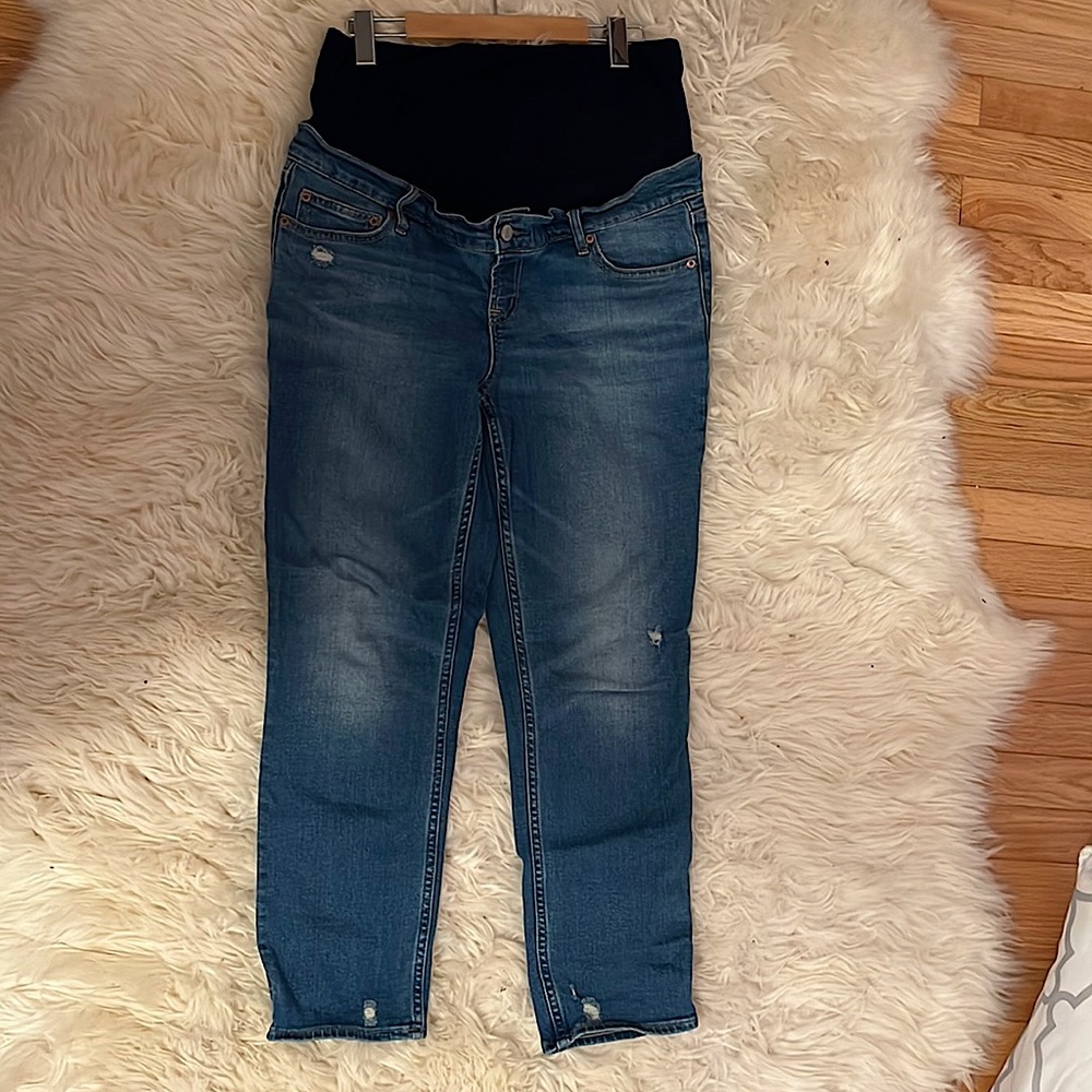 🤰Gap Maternity girlfriend jeans, size 29, medium wash